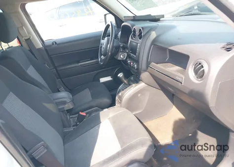 2015 Jeep Patriot Latitude из США, поврежденный, VIN 1C4NJRFB2FD136258